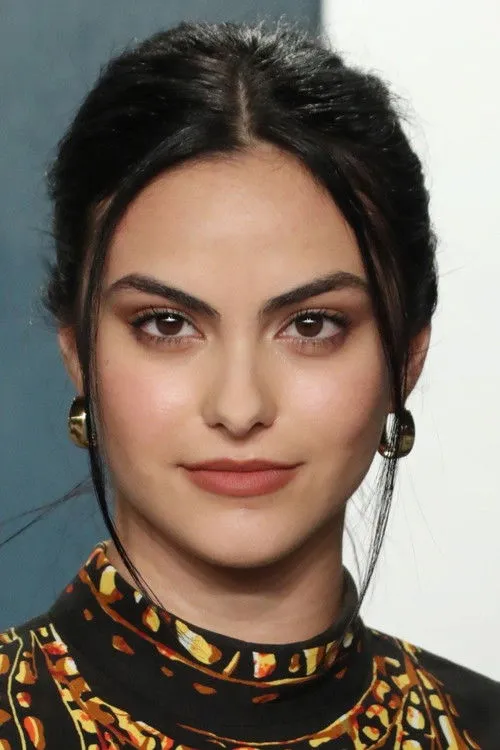 Camila Mendes photo