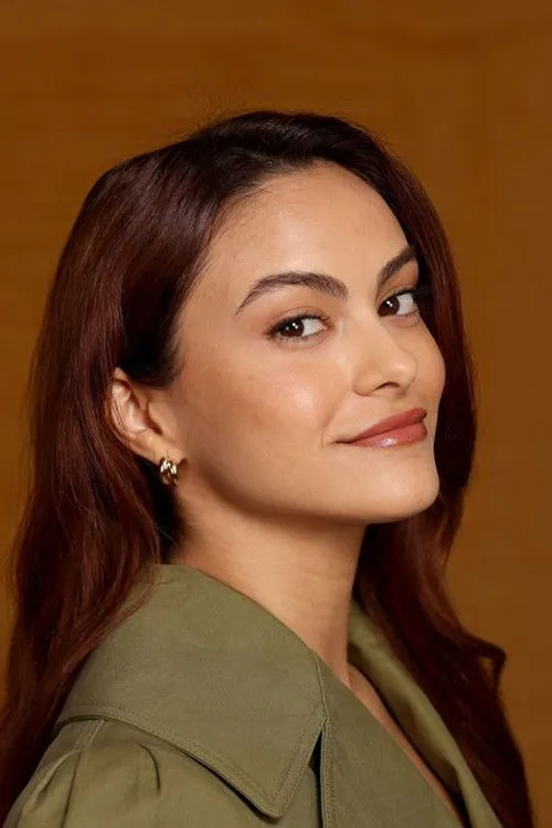 Camila Mendes photo