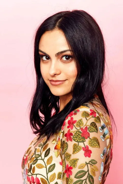 Camila Mendes photo