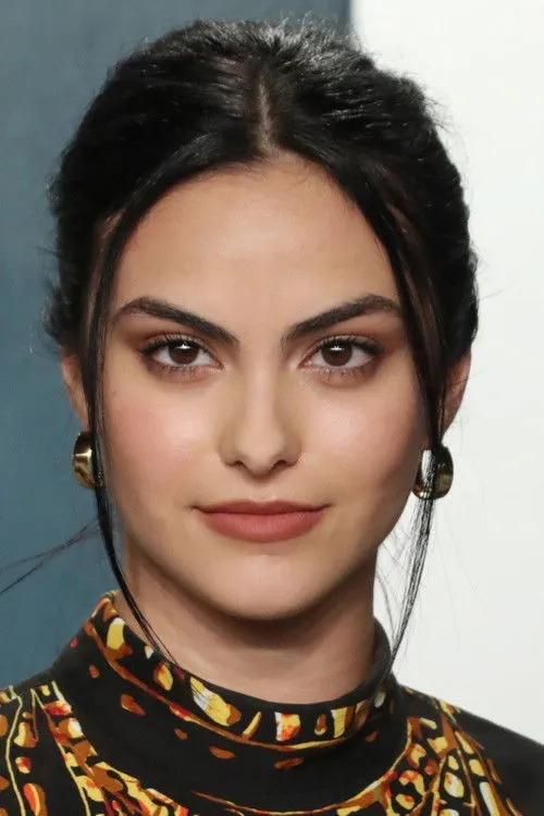 Camila Mendes photo