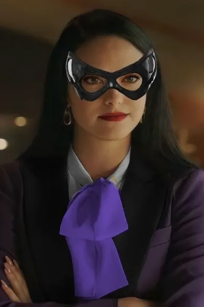 Camila Mendes photo