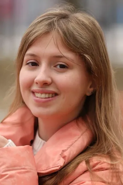 Alina Kukushkina photo