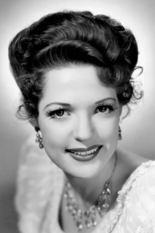 Anne Gwynne photo