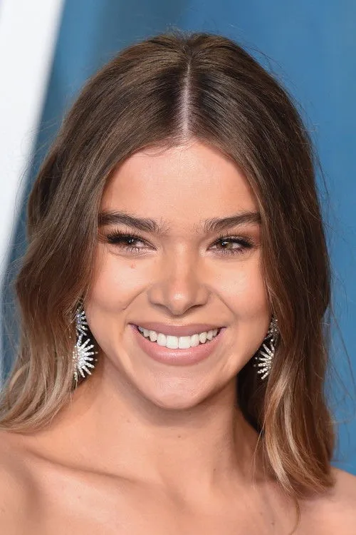 Hailee Steinfeld photo