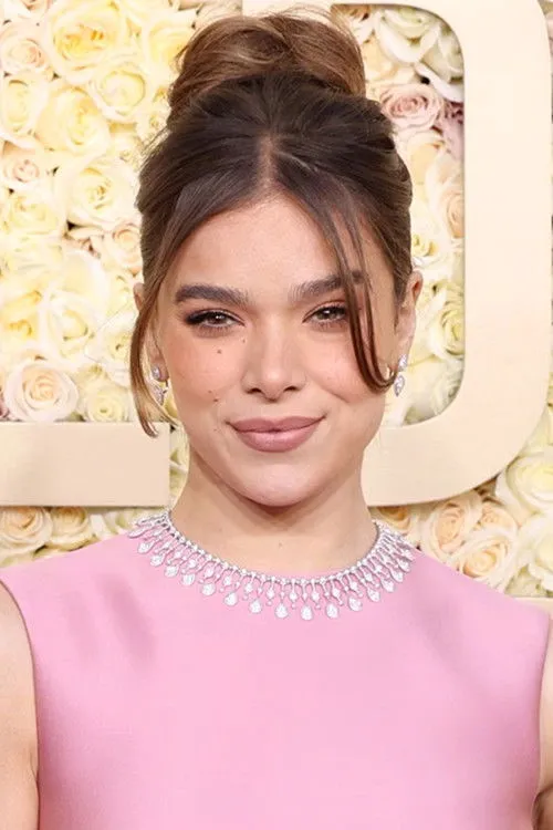 Hailee Steinfeld photo