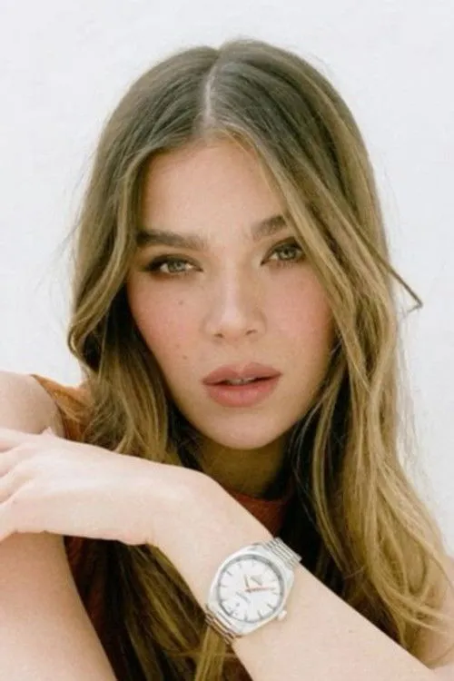 Hailee Steinfeld photo