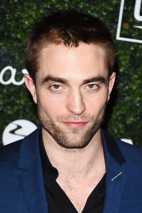 Robert Pattinson photo