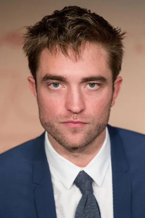 Robert Pattinson photo