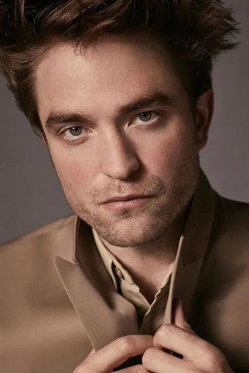 Robert Pattinson photo