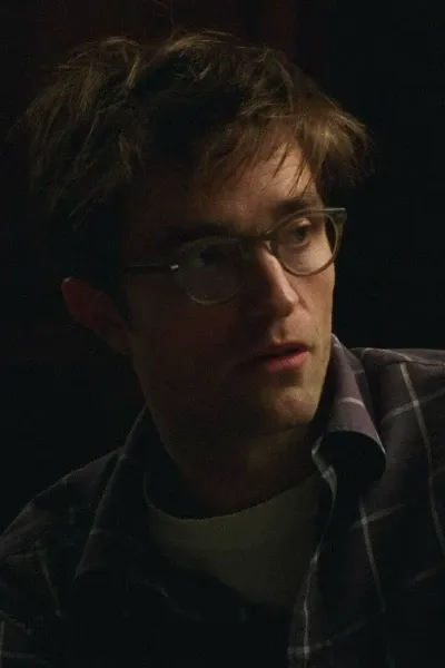 Robert Pattinson photo
