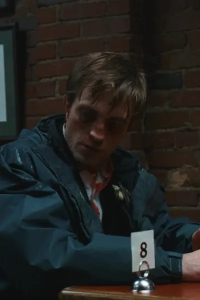 Robert Pattinson photo
