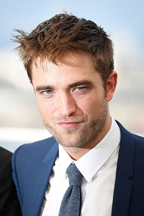 Robert Pattinson photo