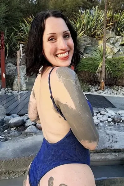 Harley Quinn Smith photo