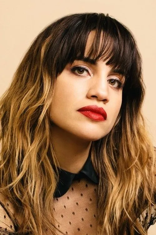 Natalie Morales photo
