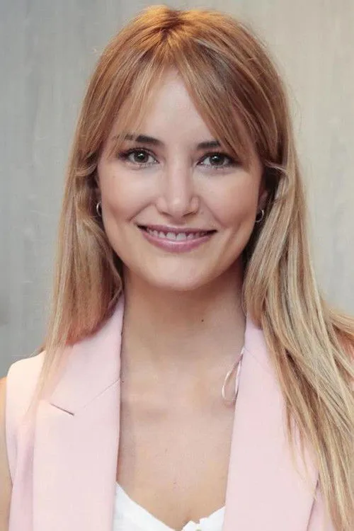 Alba Carrillo photo