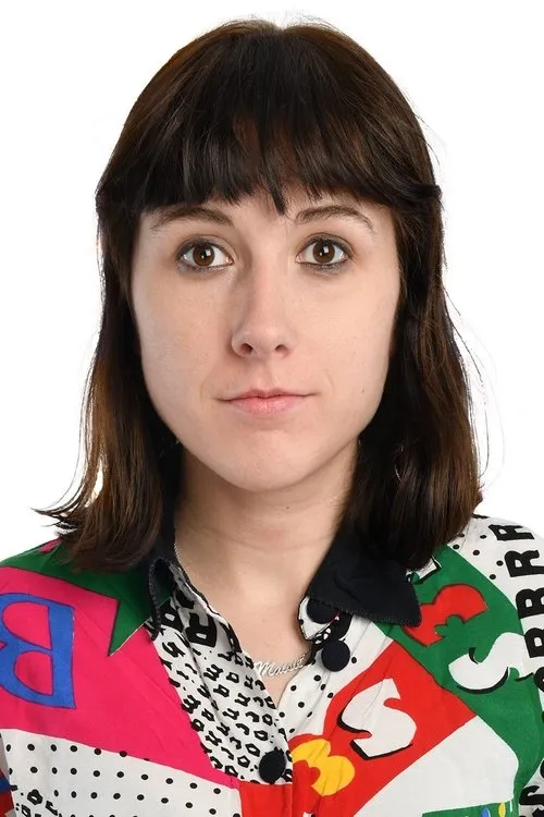 Maisie Adam photo