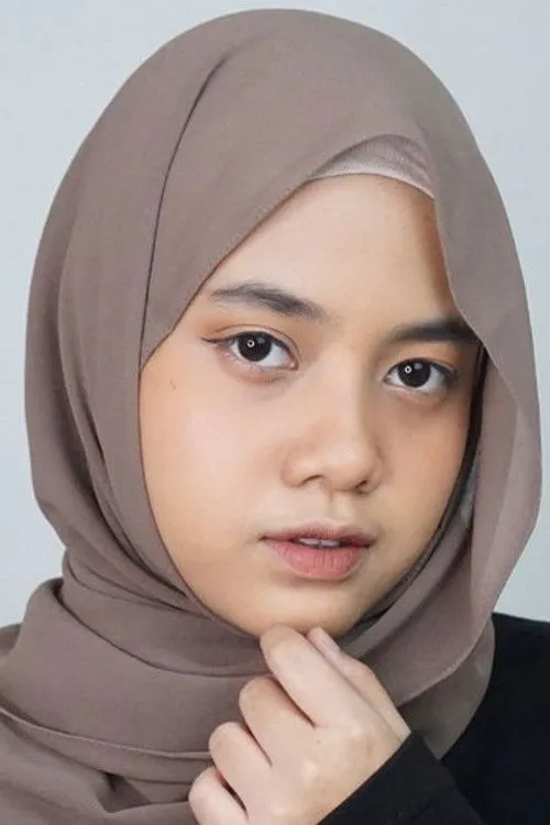 Hanin Dhiya photo