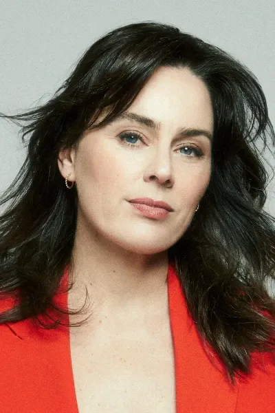 Jill Halfpenny photo