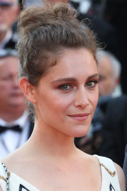 Ariane Labed photo