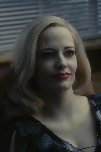 Angélique Bouchard photo