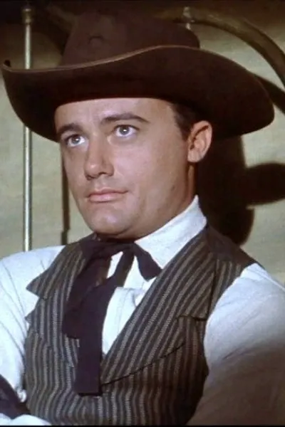 Robert Vaughn photo