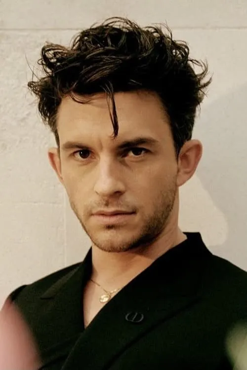 Jonathan Bailey photo