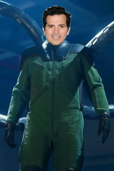 John Leguizamo photo