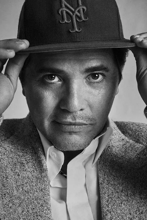 John Leguizamo photo