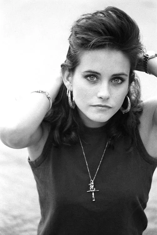 Courteney Cox photo