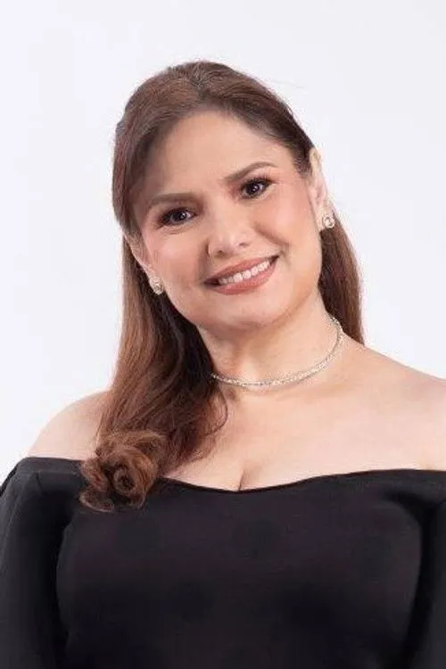 Elena Santos (flashbacks)