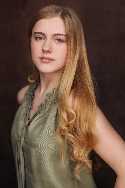 Vivienne Rowe photo