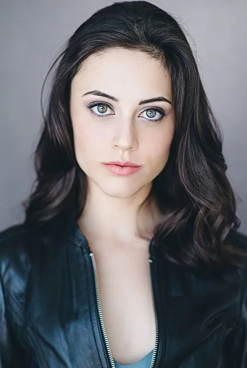 Hannah Gordon photo