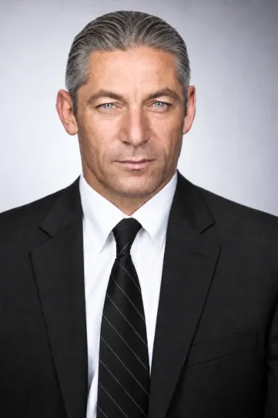 Jason Isaacs photo