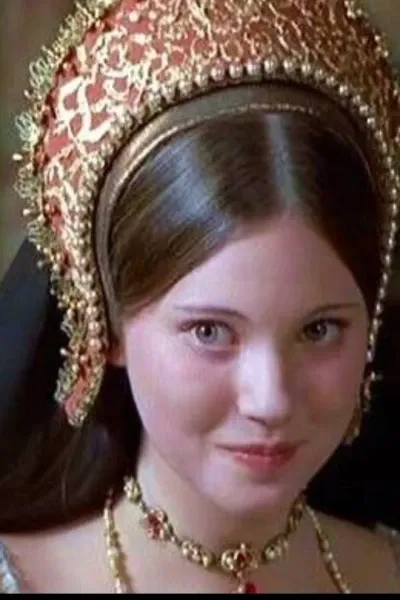 Lynne Frederick photo
