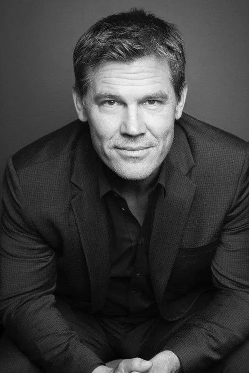 Josh Brolin photo