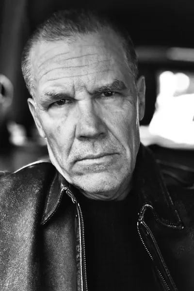 Josh Brolin photo