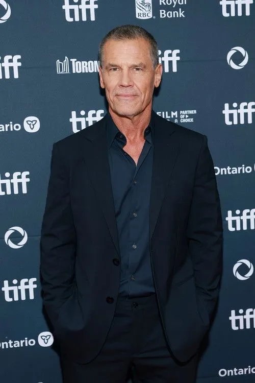 Josh Brolin photo