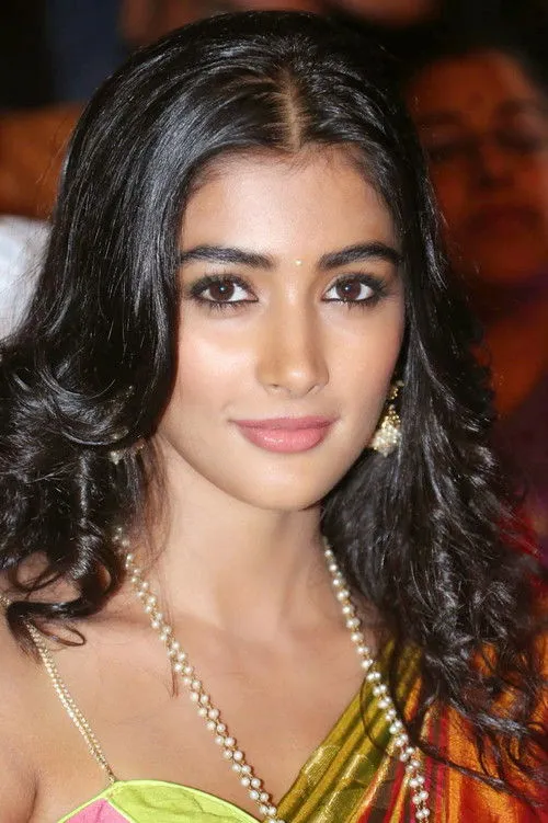 Pooja Hegde photo