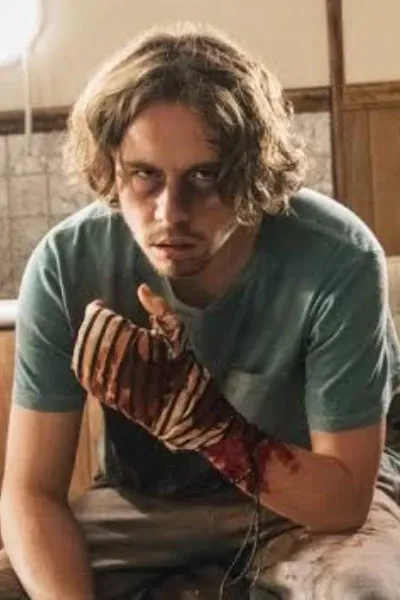 Munro Chambers photo