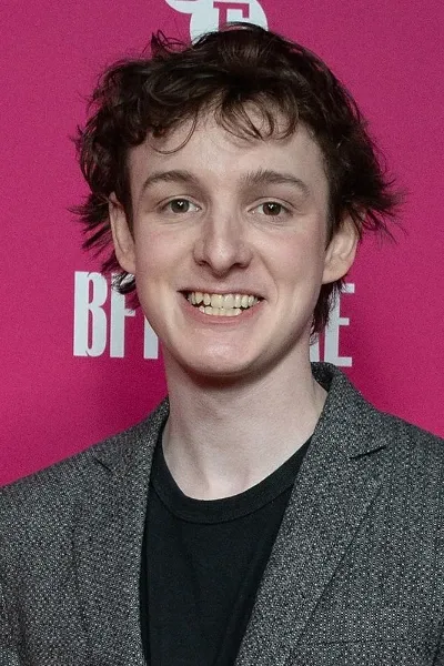 Louis Hynes photo