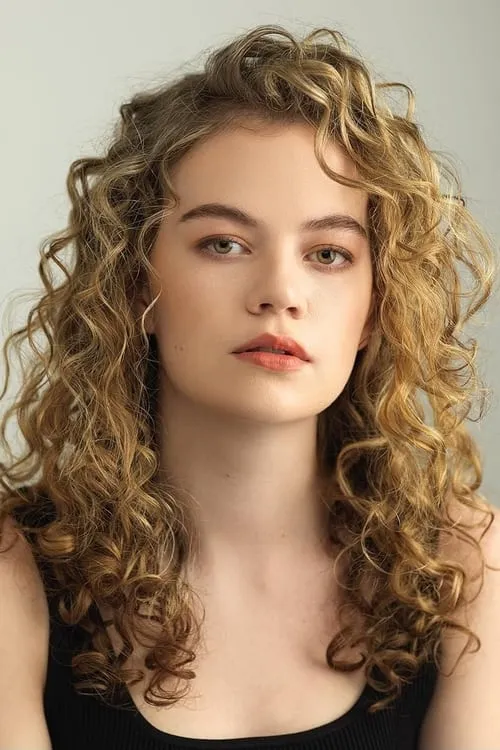 Megan Charpentier photo