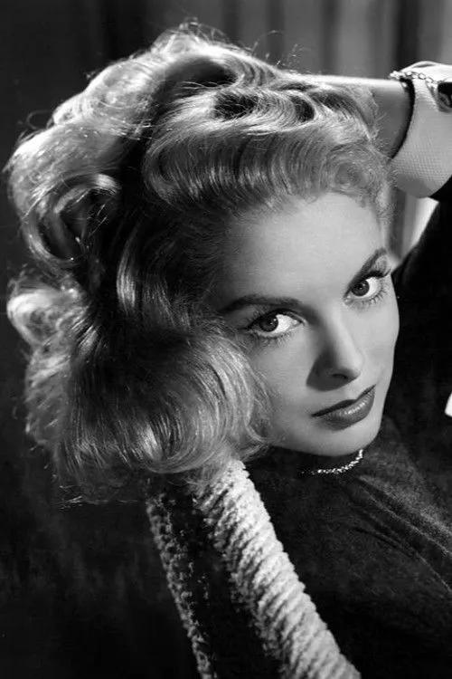 Janet Leigh photo