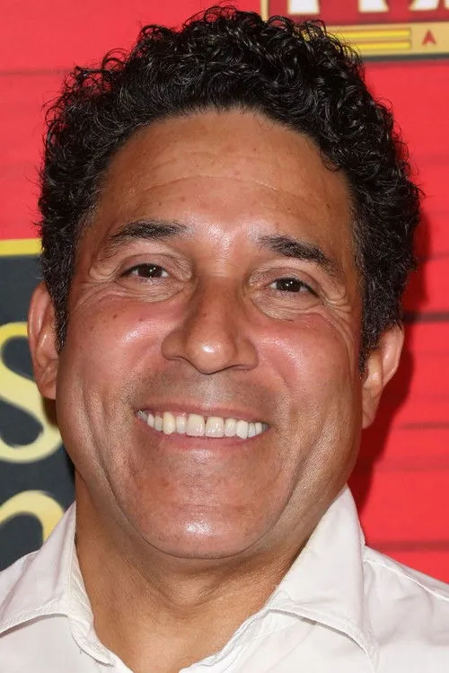Oscar Nuñez photo