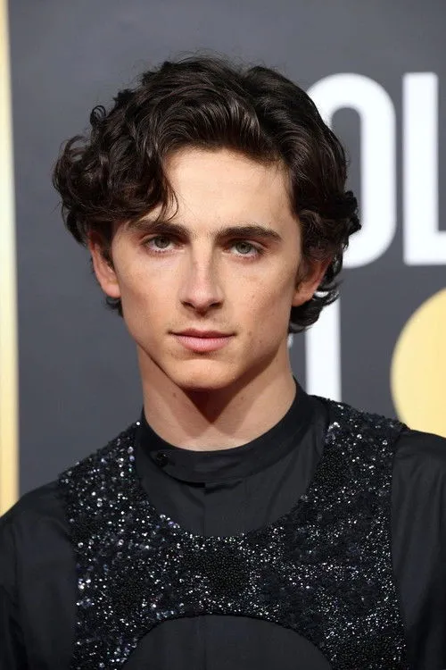 Timothée Chalamet photo