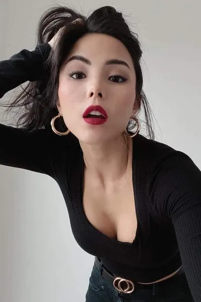 Anna Akana photo
