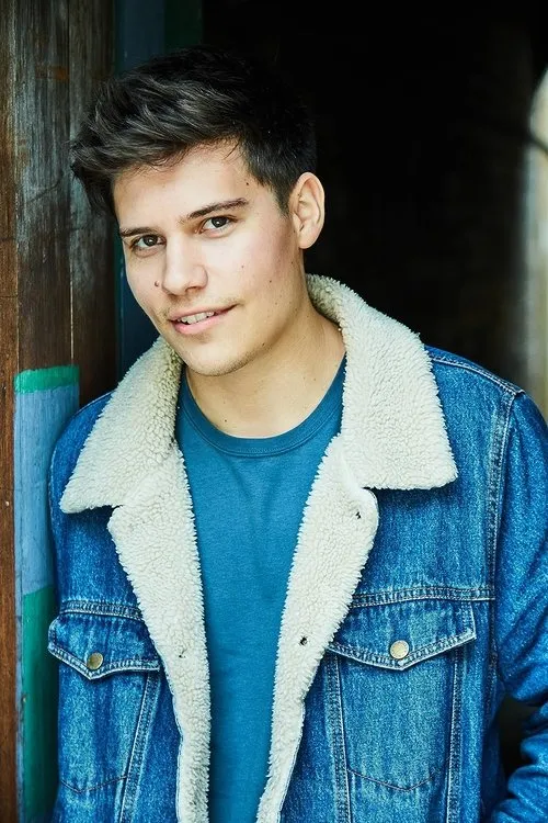 Daniel Burgess-Wise photo