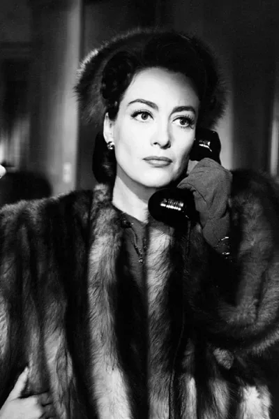 Mildred Pierce photo