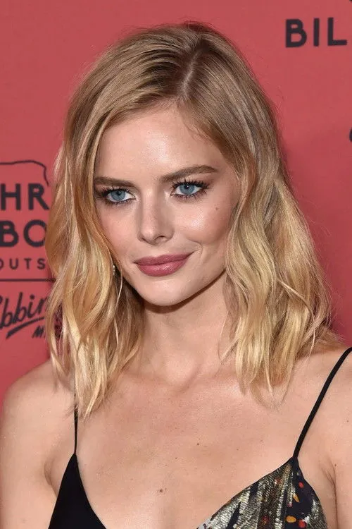 Samara Weaving photo