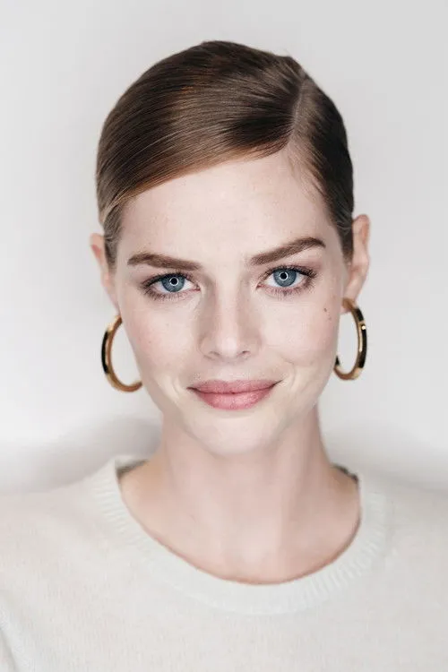 Samara Weaving photo