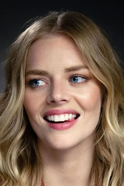 Samara Weaving photo